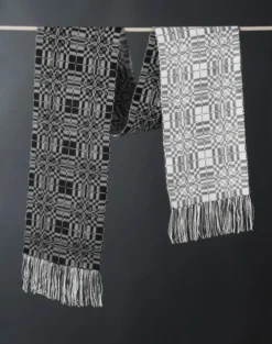 DJE Weave Long And Prosper Scarf Kit